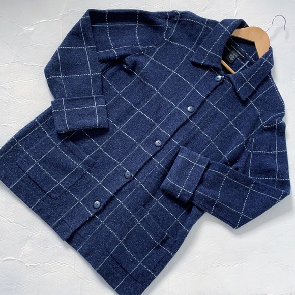 100% Lambswool Cardigan - Picture 5 of 12